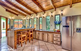 Casa Verde